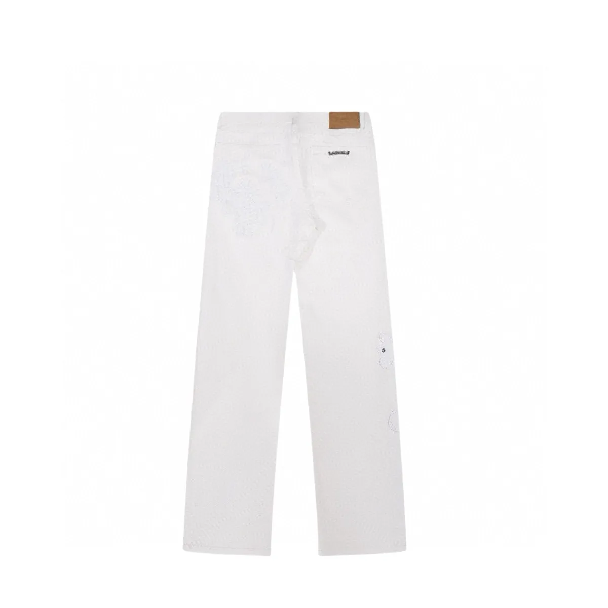 P280 💰 (Top version) Chrome Hearts White Bull King Metal Cross White Leather Heavy Industry Jeans Chrome Hearts is a brand that has always been famous for its high-end and design. The quality of these pants is unparalleled, and a pair is often hard to find at counters. It uses top-notch heavy-duty washing technology, the calf leather laser-cut cross is particularly exquisite, and the aged silver hardware adds a sense of retro and luxury. White denim fabric, paired with a cross leather design, is fashionable and individual. The straight version is also particularly slim. The style is the same for men and women, so whoever wears it will look better! The matching suggestions are as follows: Cool street style: Pair the upper body with a black short crop top, a black leather jacket, and black Martin boots. Wear a silver necklace and ring from Crowe and walk on the street to feel cool. Casual fashion style: wear a simple white cotton T-shirt inside, a loose denim jacket outside, and white sneakers. Overall casual and comfortable, suitable for daily travel and shopping. High-end outfit: Pair it with a black silk-textured shirt, tuck it into pants, and put on a pair of black leather shoes. Wear a black suit jacket to instantly enhance your temperament, and you can attend some formal occasions without any pressure. Color: White Ox King Size: 28-30-32-34 (corresponds to S-M-L-XL)
